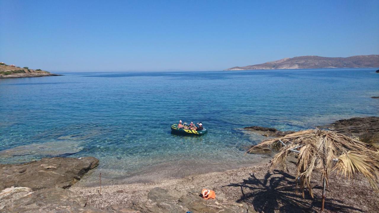 Το Πετρινο Villa Agia Marina Mikrolimanou Екстериор снимка