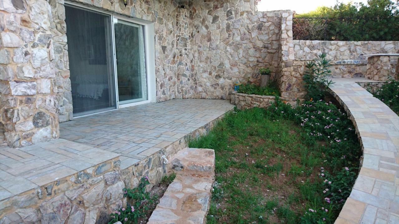 Το Πετρινο Villa Agia Marina Mikrolimanou Екстериор снимка