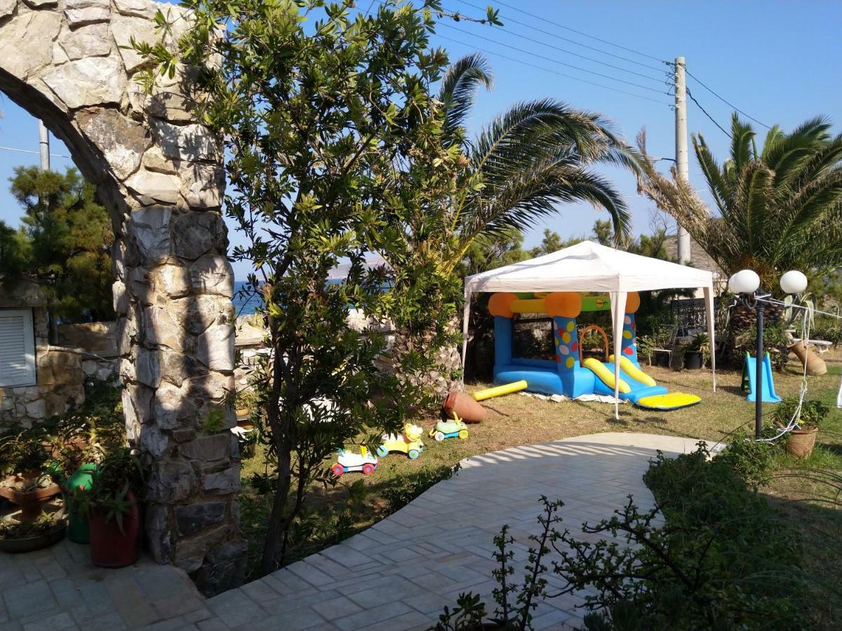Το Πετρινο Villa Agia Marina Mikrolimanou Екстериор снимка